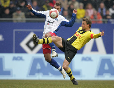 与年轻对手 与年轻对手